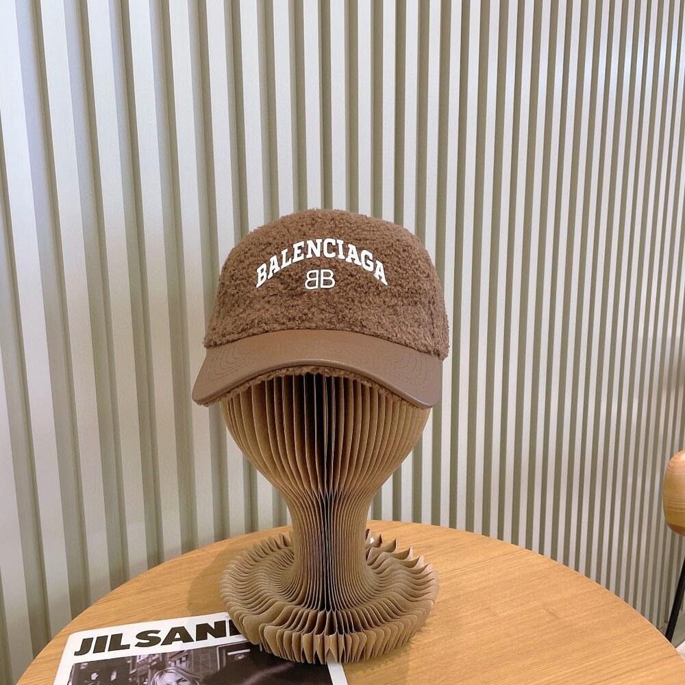 Balenciaga Teddy Leather Baseball Cap in Brown - Picture 6 of 7
